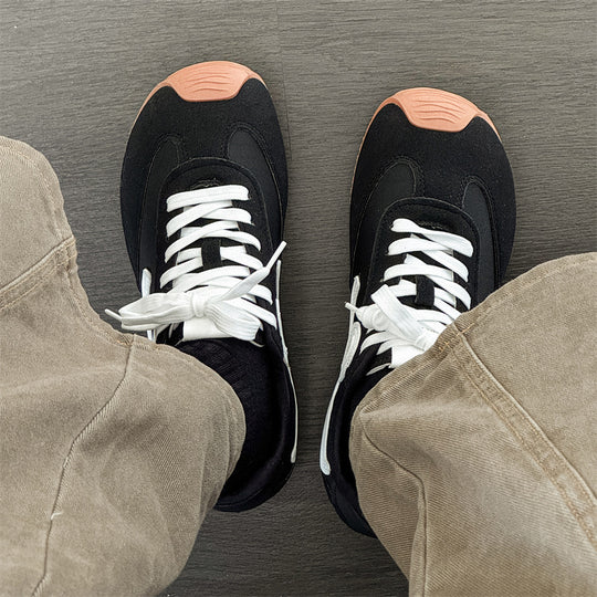 Damen Sportliche und komfortable Sneakers mit rutschfester Sohle EB