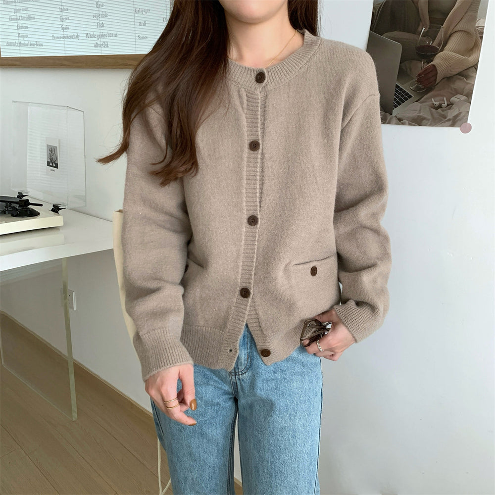 Damen Kuschelige Strickjacke mit praktischen Taschen EB