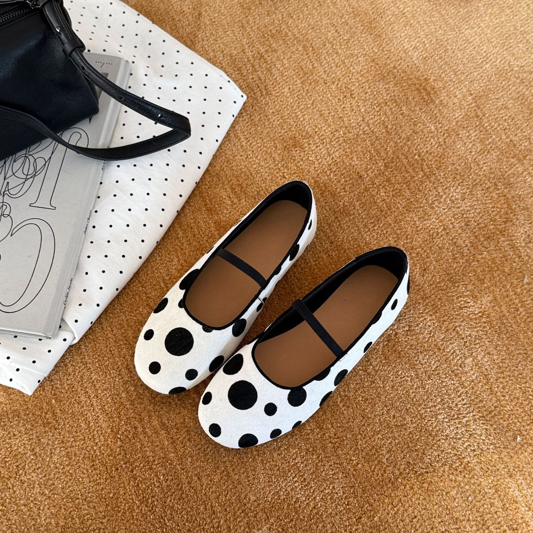 Damen Ballerinas mit illustriertem Punktmuster und elastischem Riemchen EB