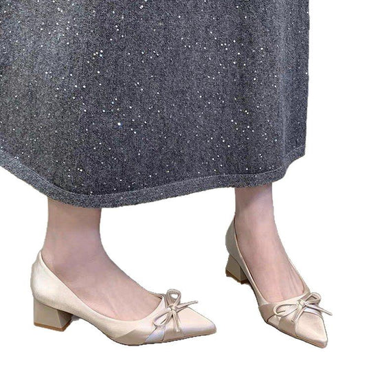 Damen elegante Ballerina-Pumps mit modischem Schleifendesign und stabiler Absatzhöhe EB