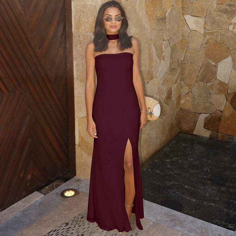 Damen Elegantes, figurbetontes Abendkleid mit asymmetrischem Halterdesign EB
