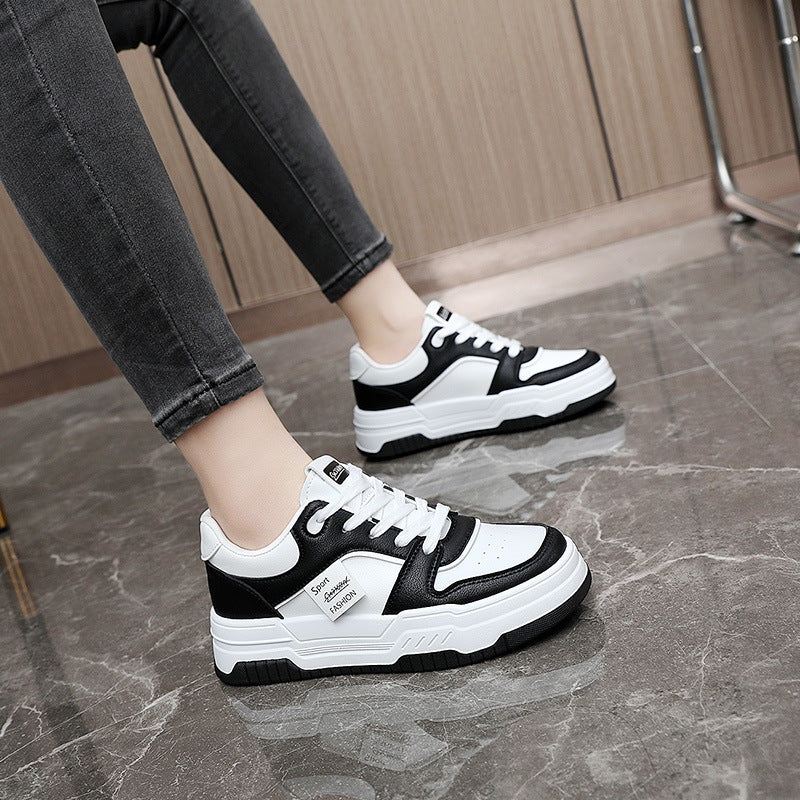 Damen Sportliche Sneakers mit robustem Obermaterial und dämpfendem Sohlenprofil EB