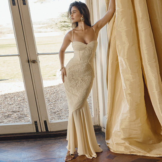 Damen Figurbetontes Maxikleid mit Spaghettiträgern und elegantem Drapierungsdesign EB