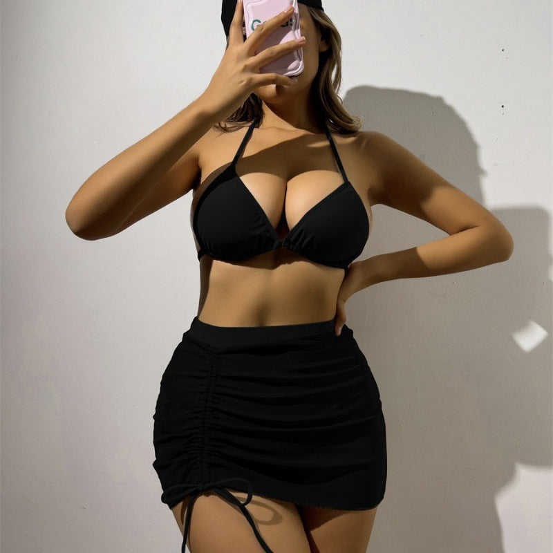 Damen Triangelbikini-Set mit transparentem Überrock und modischem Stirnband EB