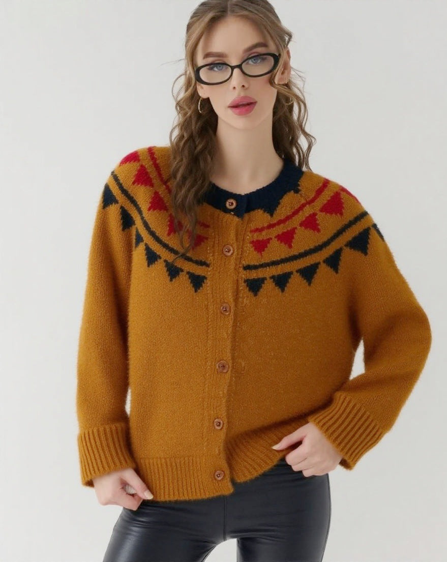 Damen kuscheliger Strickcardigan mit grafischem Norweger-Muster und Holzknopfdetails EB