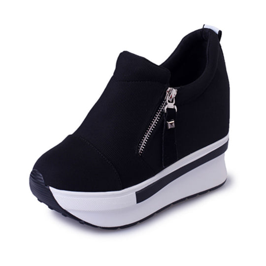 Damen Slip-On Sneakers mit elastischem Einstieg und trendiger Plateausohle EB