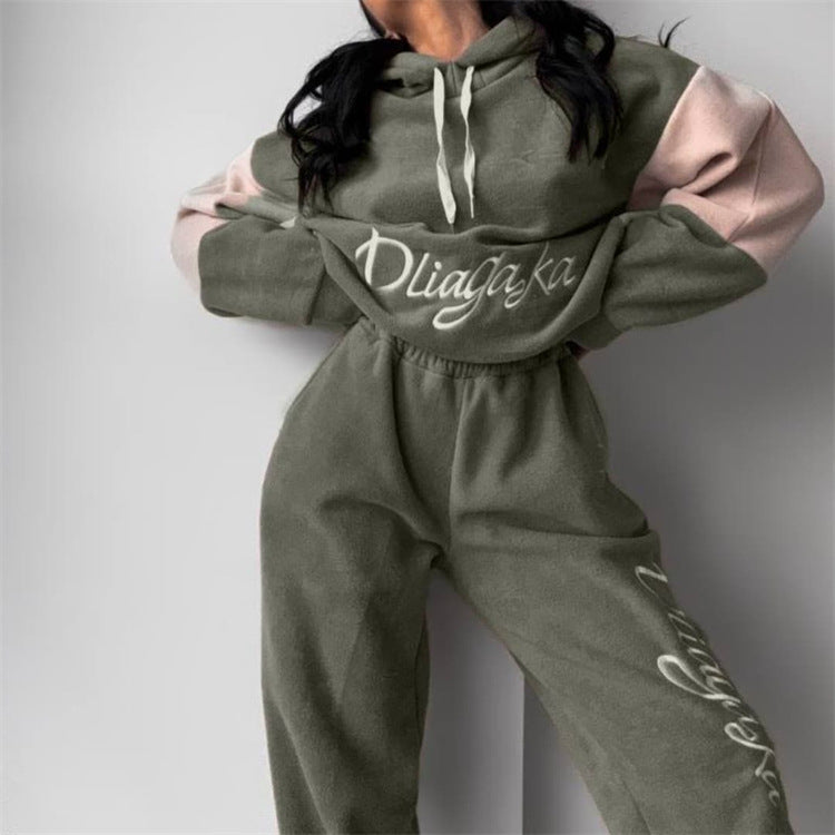 Damen kuscheliges Hoodie-Set mit kontrastärmel, elastischer High-Waist-Jogginghose und überschnittener Kapuze Eichborn Berlin