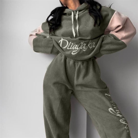 Damen kuscheliges Hoodie-Set mit kontrastärmel, elastischer High-Waist-Jogginghose und überschnittener Kapuze Eichborn Berlin