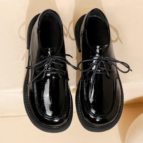 Damen Klassische Schnürschuhe aus hochwertigem Kunstleder mit rutschfester Sohle EB