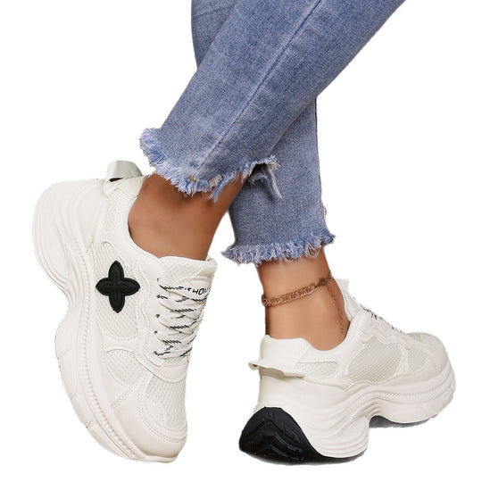 Damen Sportliche Sneakers mit atmungsaktivem Obermaterial und rutschfester Laufsohle EB
