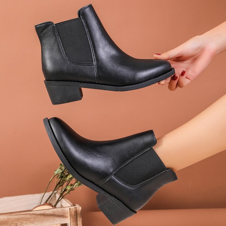 Damen Chelsea-Stiefeletten aus veganem mit elastischen Seiteneinsätzen EB