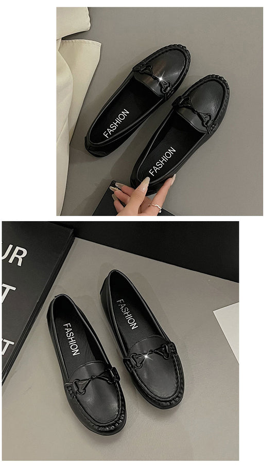 Damen Mokassin-Slipper mit modischen goldenen Akzenten EB