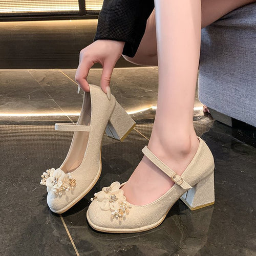 Damen elegante Mary Jane Pumps mit Blumendetails EB