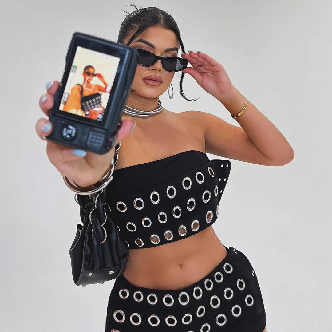 Damen Modische Shorts mit auffälliger Ösenverzierung EB