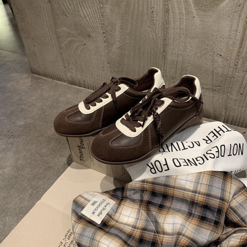 Damen modische Sneakers mit sportlichem Design und atmungsaktiver Obermaterialkombination EB