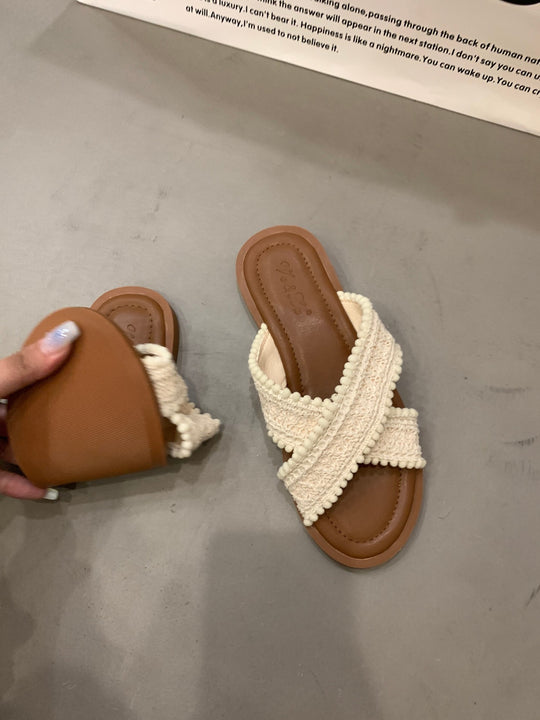 Damen Sandalen mit gekreuztem Riemendesign und komfortablem Fußbett EB