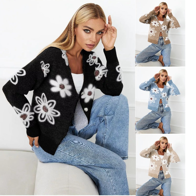 Damen Strickjacke mit floralem Muster und komfortabler Passform EB