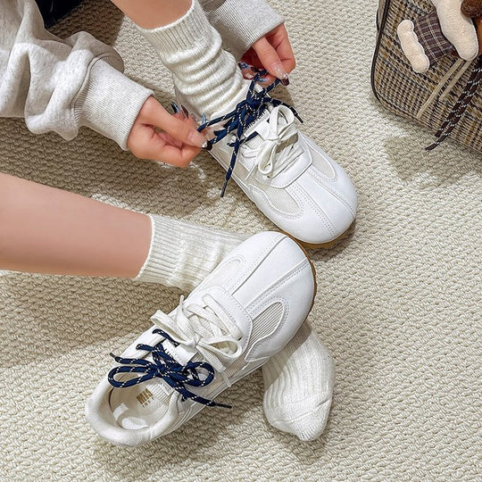 Damen Sportliche Sneaker mit atmungsaktivem Obermaterial und rutschfester Sohle EB