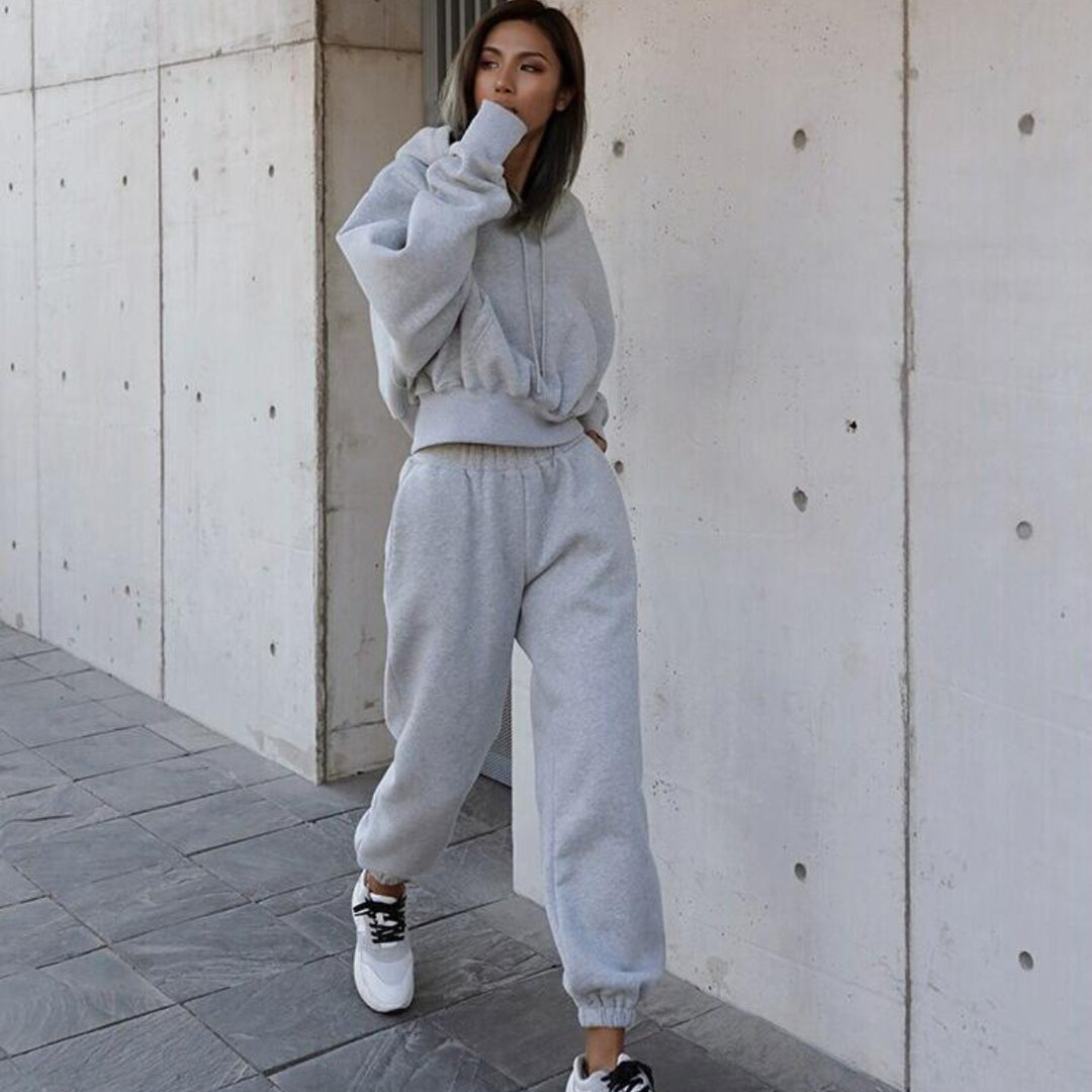 Damen lässiges Oversize-Kapuzen-Sweatset mit Cropped-Hoodie und Highwaist-Jogginghose EB