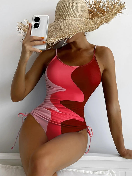 Damen Einteiler-Badeanzug mit verspielten Cut-Outs und floralem Design EB