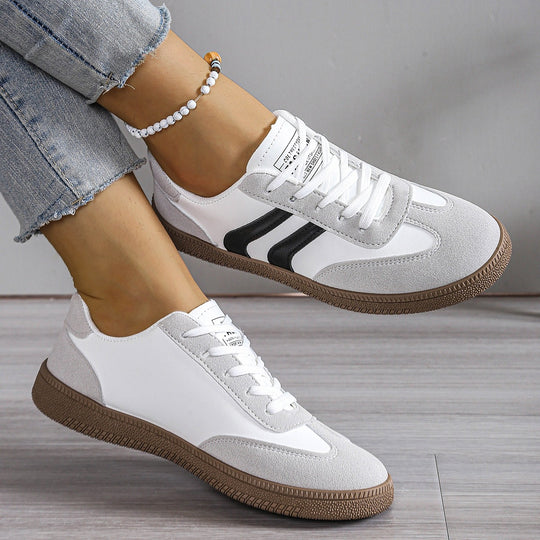 Damen Sportliche Sneakers mit modischem Retro-Design EB