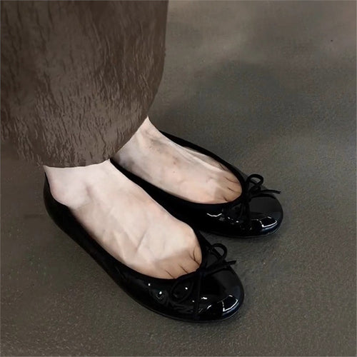 Damen Ballerinas aus glänzendem, strukturiertem Obermaterial EB