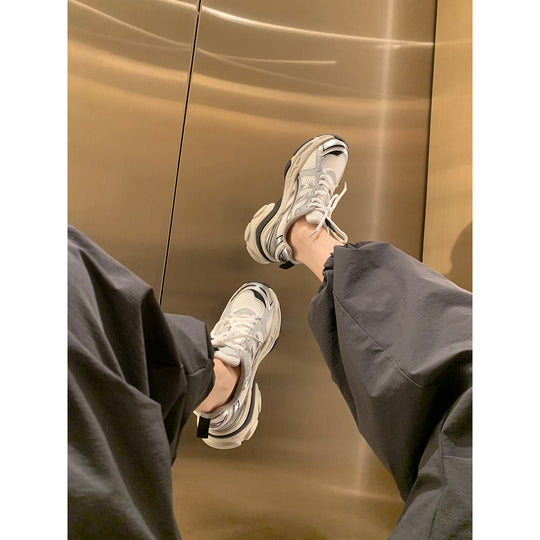 Damen Sportliche Sneakers mit atmungsaktiver Mesh-Oberfläche und komfortabler Dämpfung EB