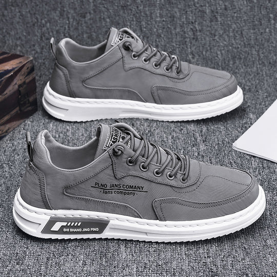 Damen Sportliche Sneaker mit robuste Laufsohle und modischem Design EB