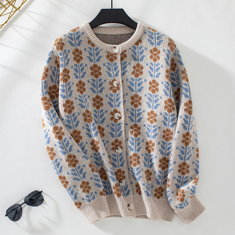 EB | Strickjacke mit Blumenmuster