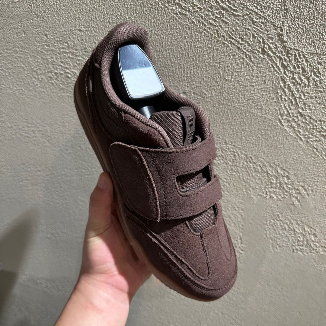 Damen Sportliche Klettverschluss-Sneaker aus weichem Material mit dämpfender Sohle EB