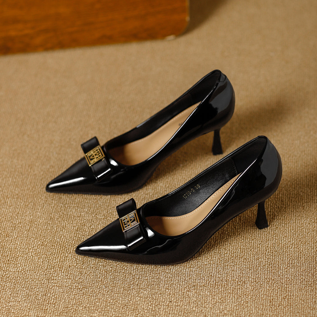Damen elegante Pumps mit einzigartigem Schleifenakzent und komfortablem Blockabsatz EB