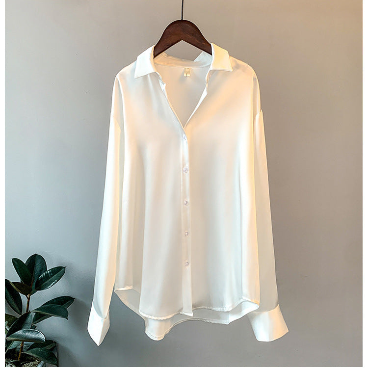 Damen Elegante Bluse aus feinem Satin mit Rüschendetails EB