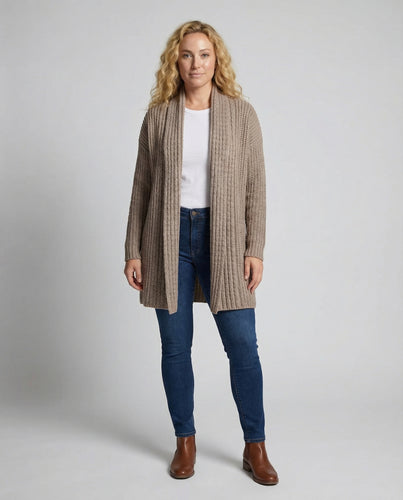 Damen Strickjacke mit offenen Kanten und lässigem Schnitt EB