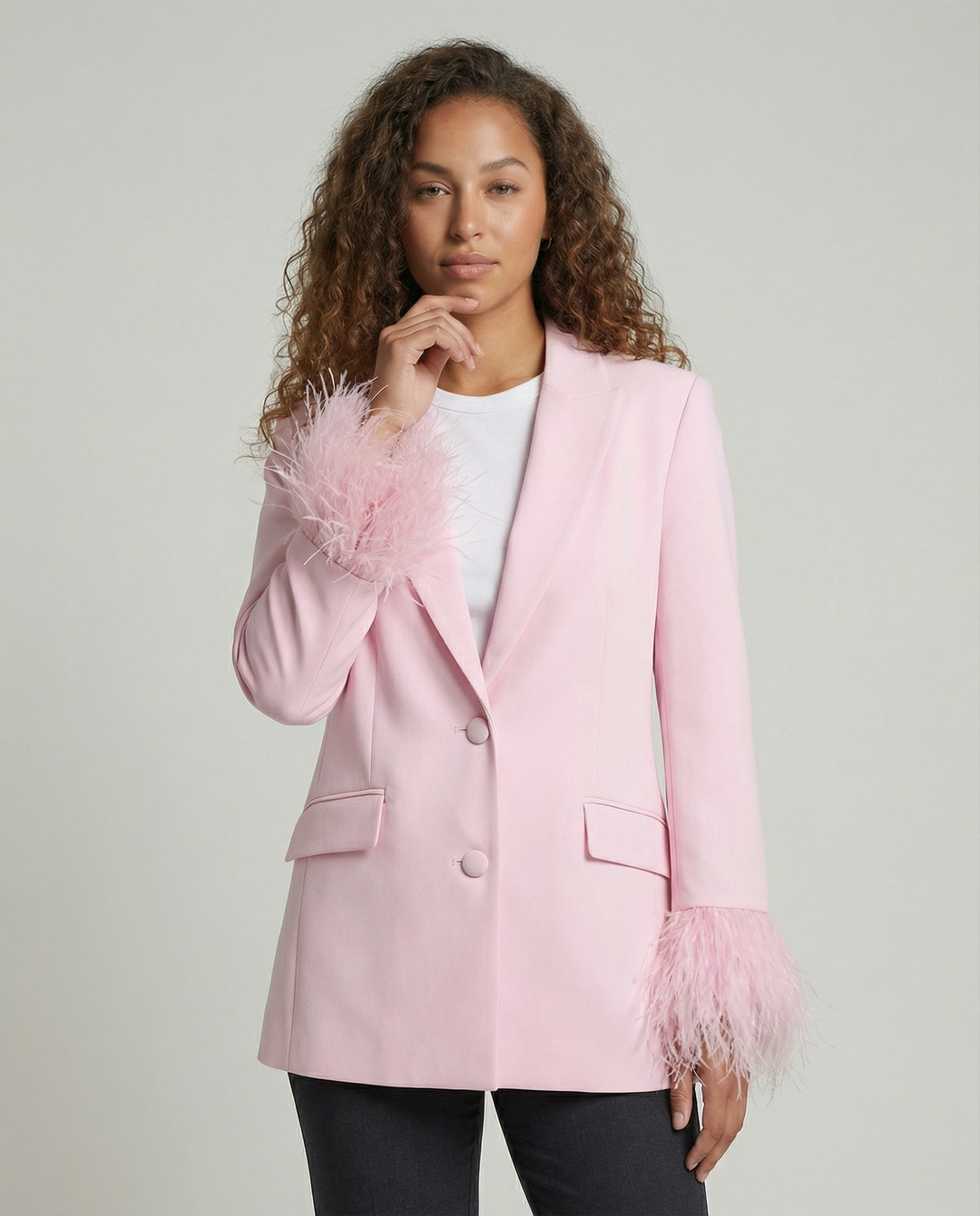Damen eleganter Blazer mit auffälligen Federärmel EB