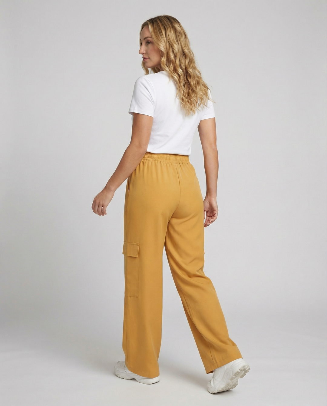 Damen Cargo-Hose mit weitem Schnitt und praktischen Taschen EB