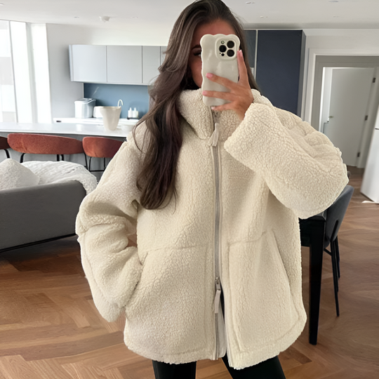 EB | Gemütliche Teddy Zip Up Jacke