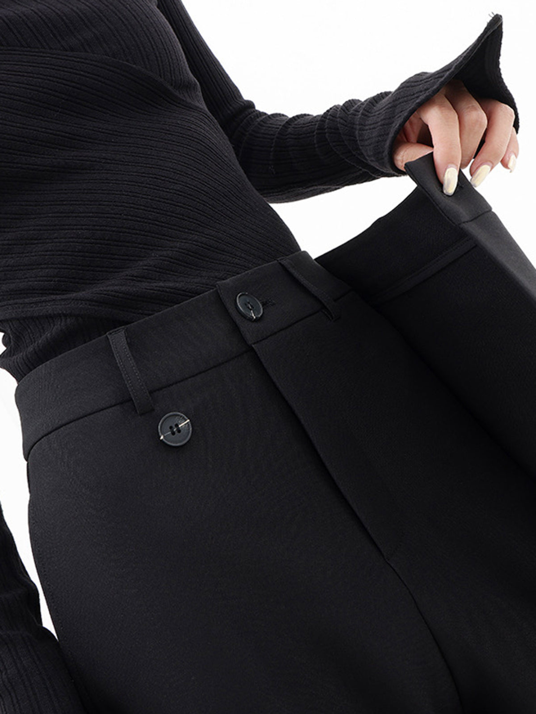 EB | Asymmetrische Baggy-Hose
