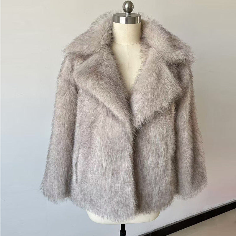 EB | Kunstpelzmantel - Luxuriöse Wärme mit Elegantem Design