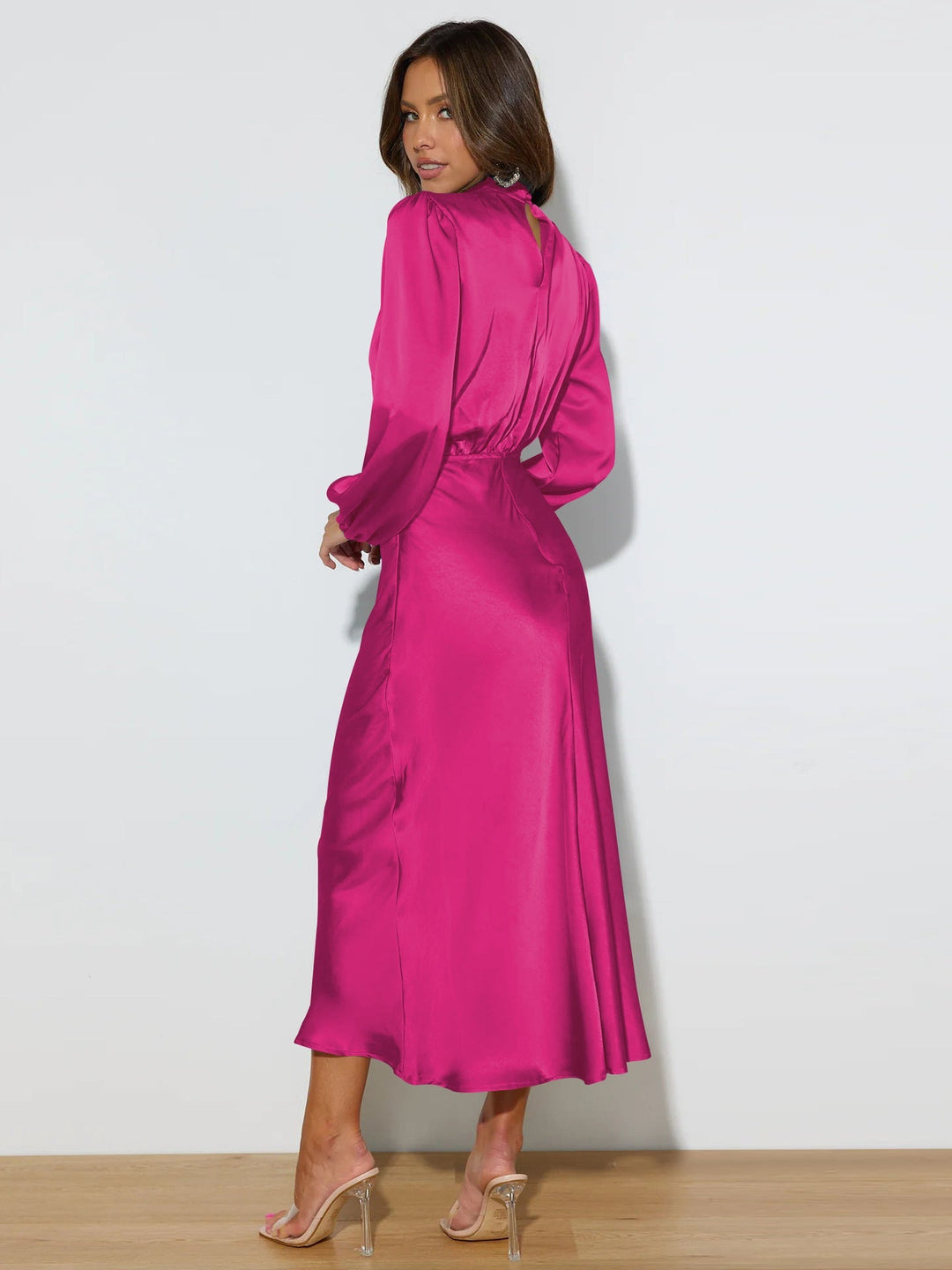 Elegante Satin Kleid Mit Langen Ärmeln