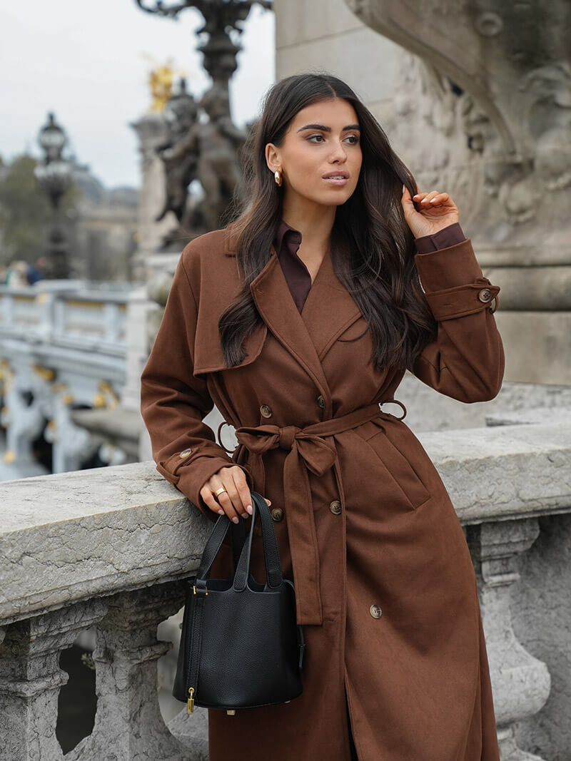 EB | Trenchcoat im Zeitlosen Design