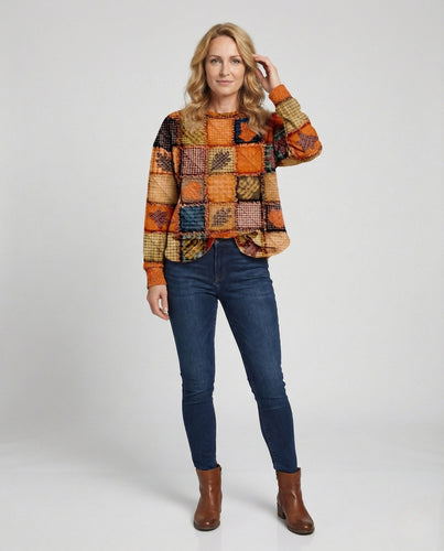 EB | Lebendiger Strickpullover