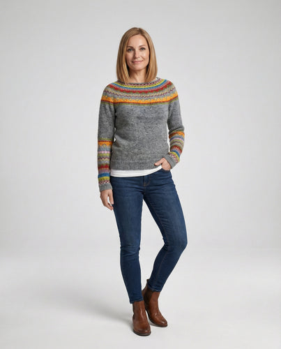 EB | Langärmliger Bedruckter Retro-Pullover
