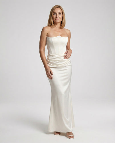 Elegantes Abendkleid mit Korsett und Herzform
