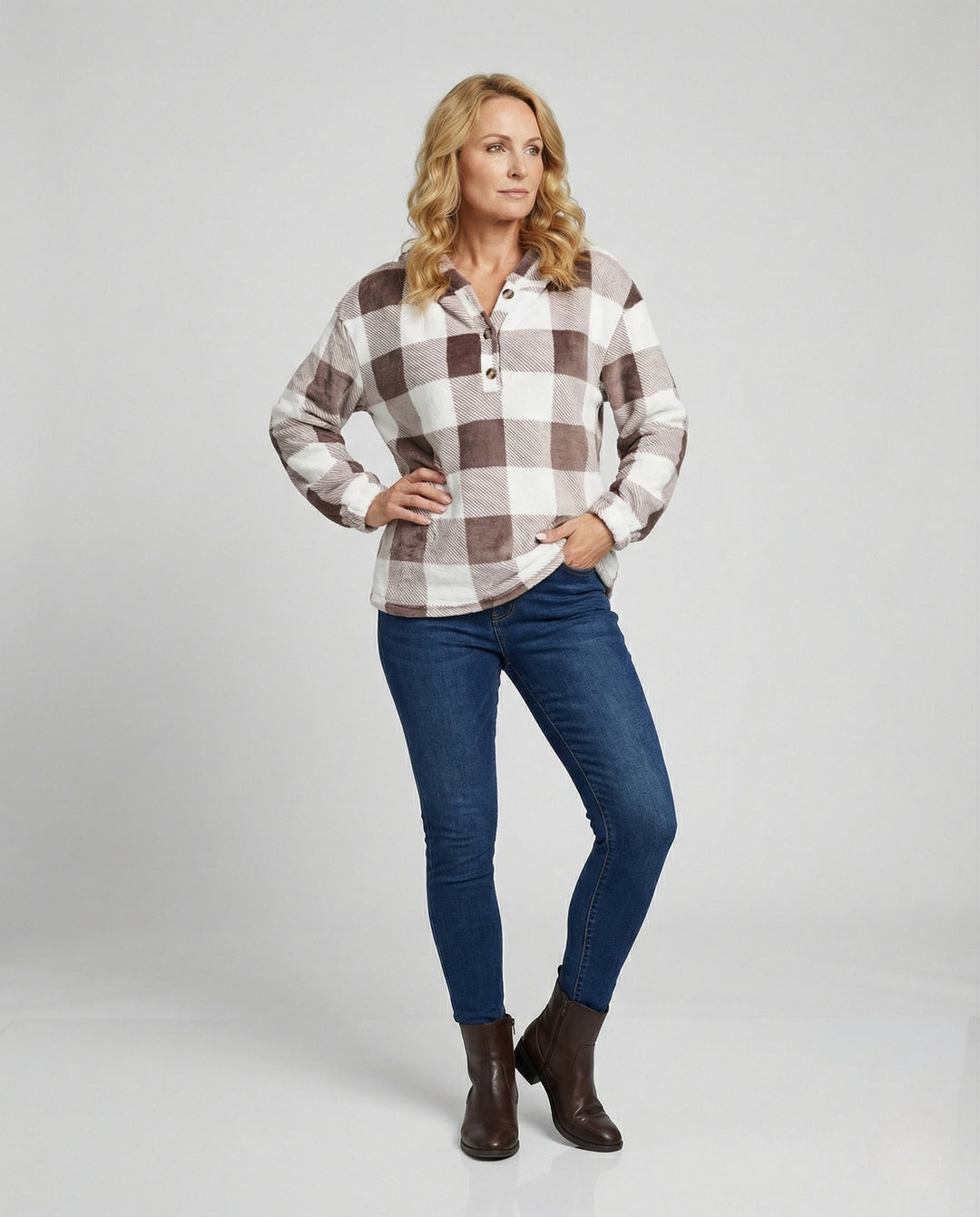 Product 15495786889546 - full_body_front