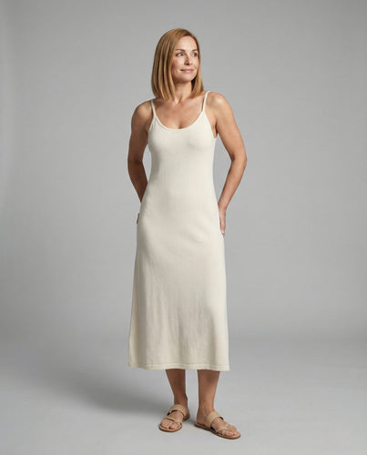 Figurnahes Maxikleid aus Feinstrick mit Spaghettiträgern EB