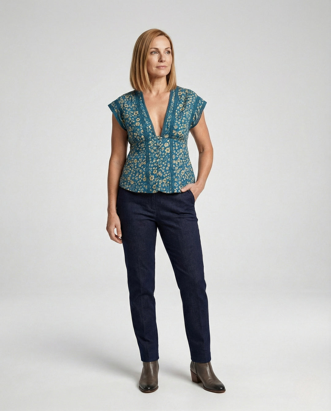 Product 15505981669706 - full_body_front