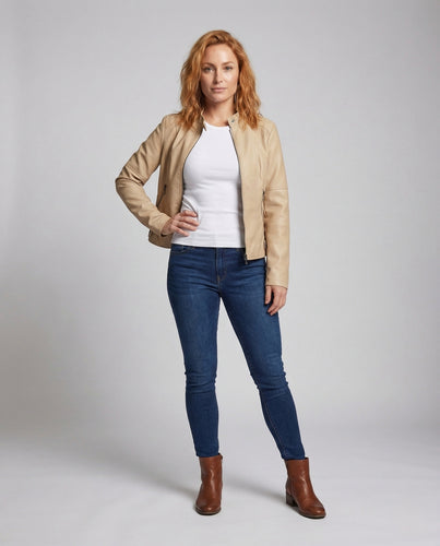 Damen Kunstlederjacke Figurbetont mit Stehkragen