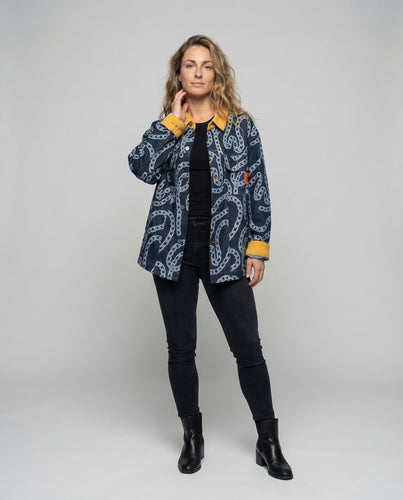 Damen Weite Jeansjacke Kettenprint