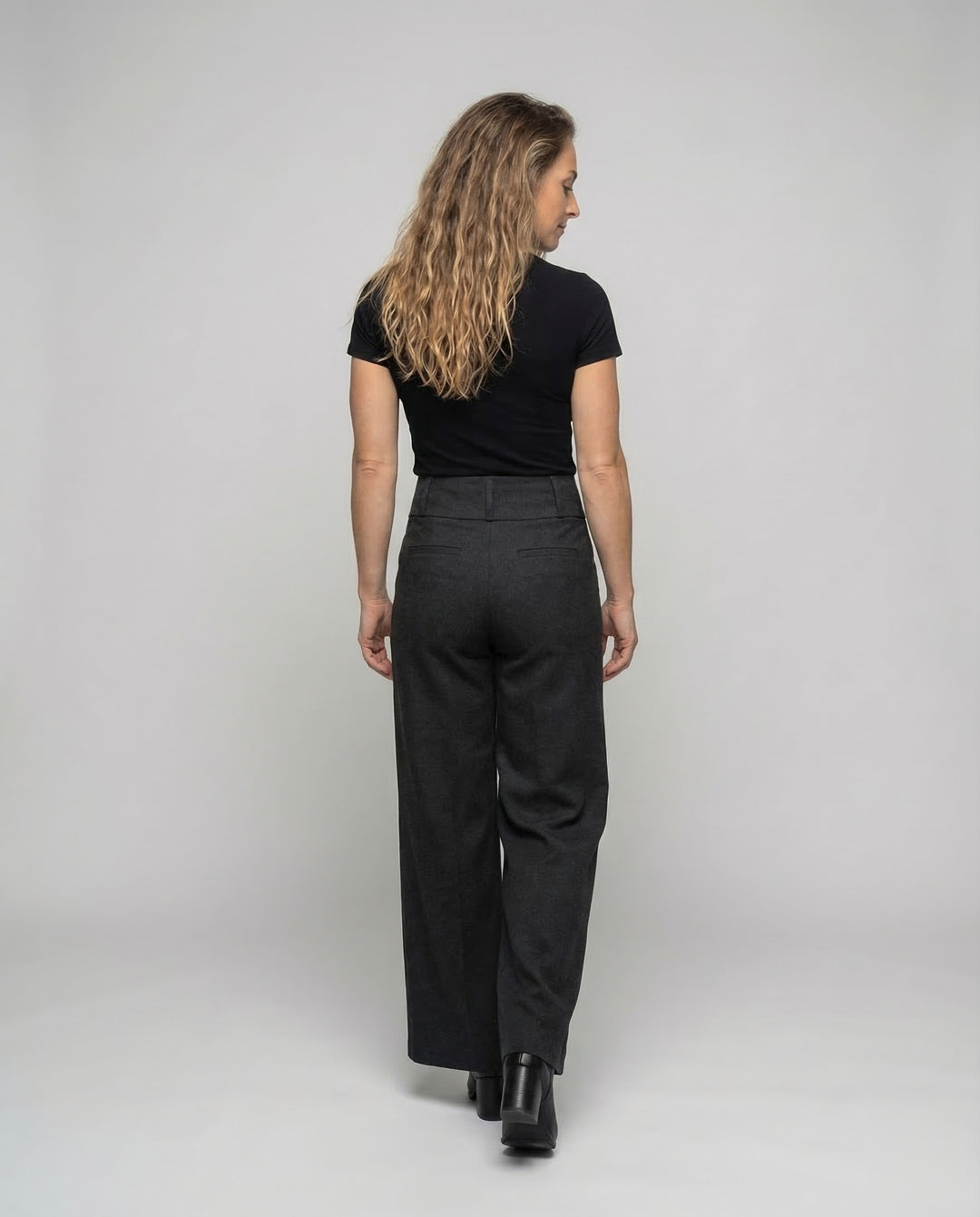 Product 15540678197578 - back_view