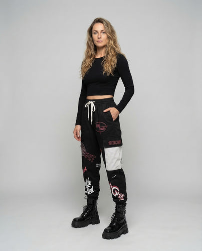 Damen Urbane Cargohose Printpatches Kordelbündchen